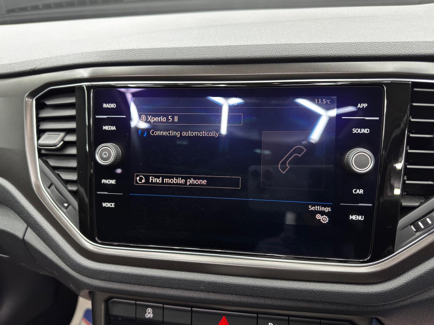 Used Volkswagen T-Roc 2019 for sale - 76441159: Photo 30