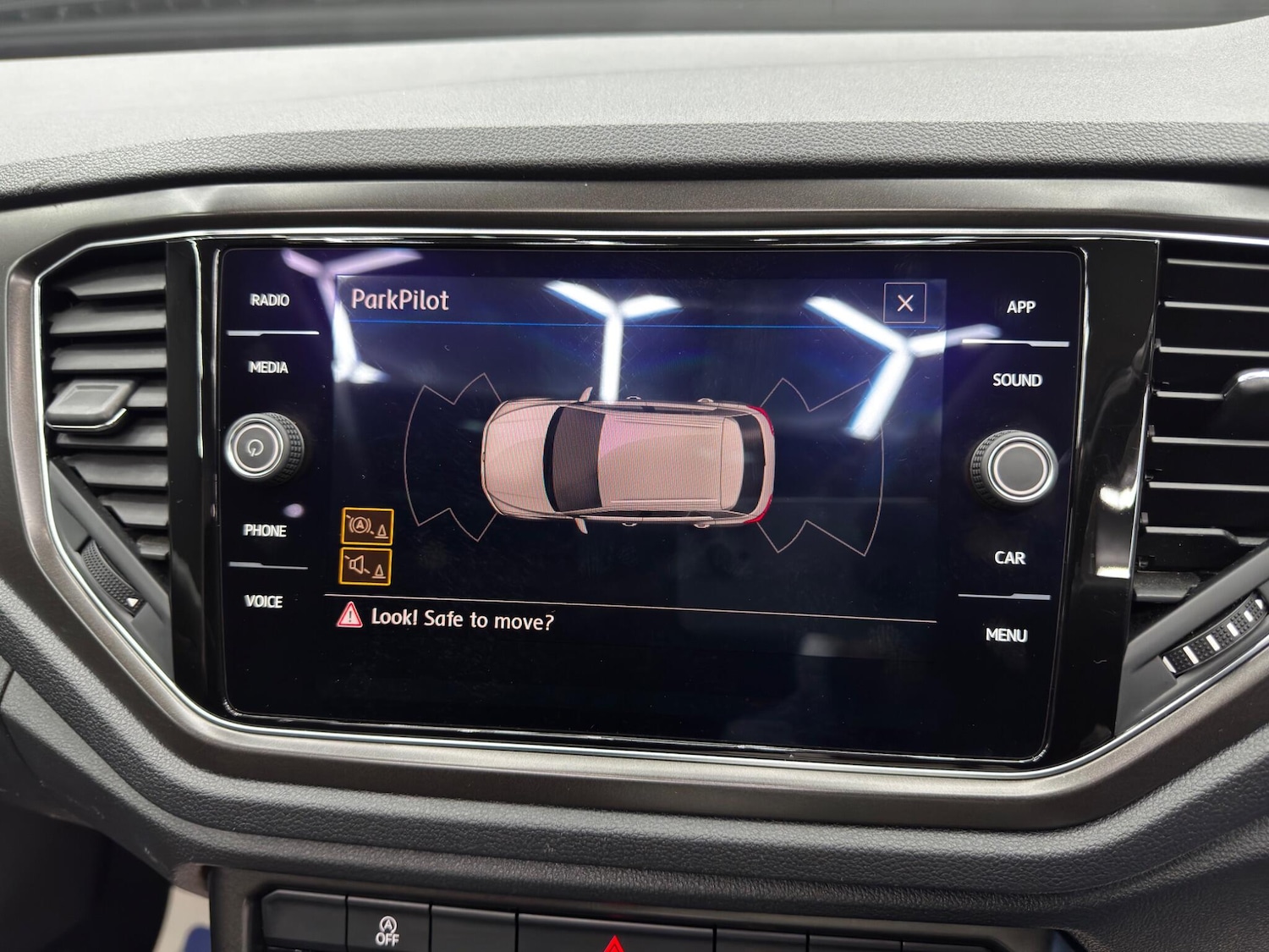 Used Volkswagen T-Roc 2019 for sale - 76441159: Photo 39