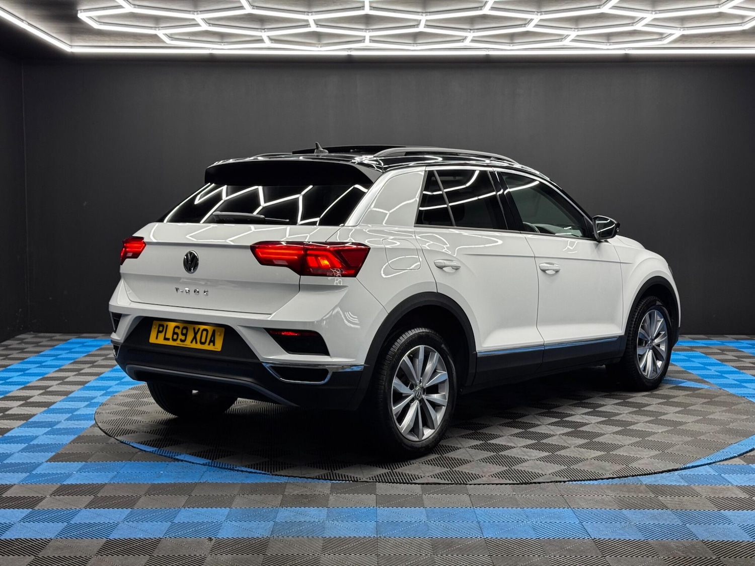 Used Volkswagen T-Roc 2019 for sale - 76441159: Photo 5