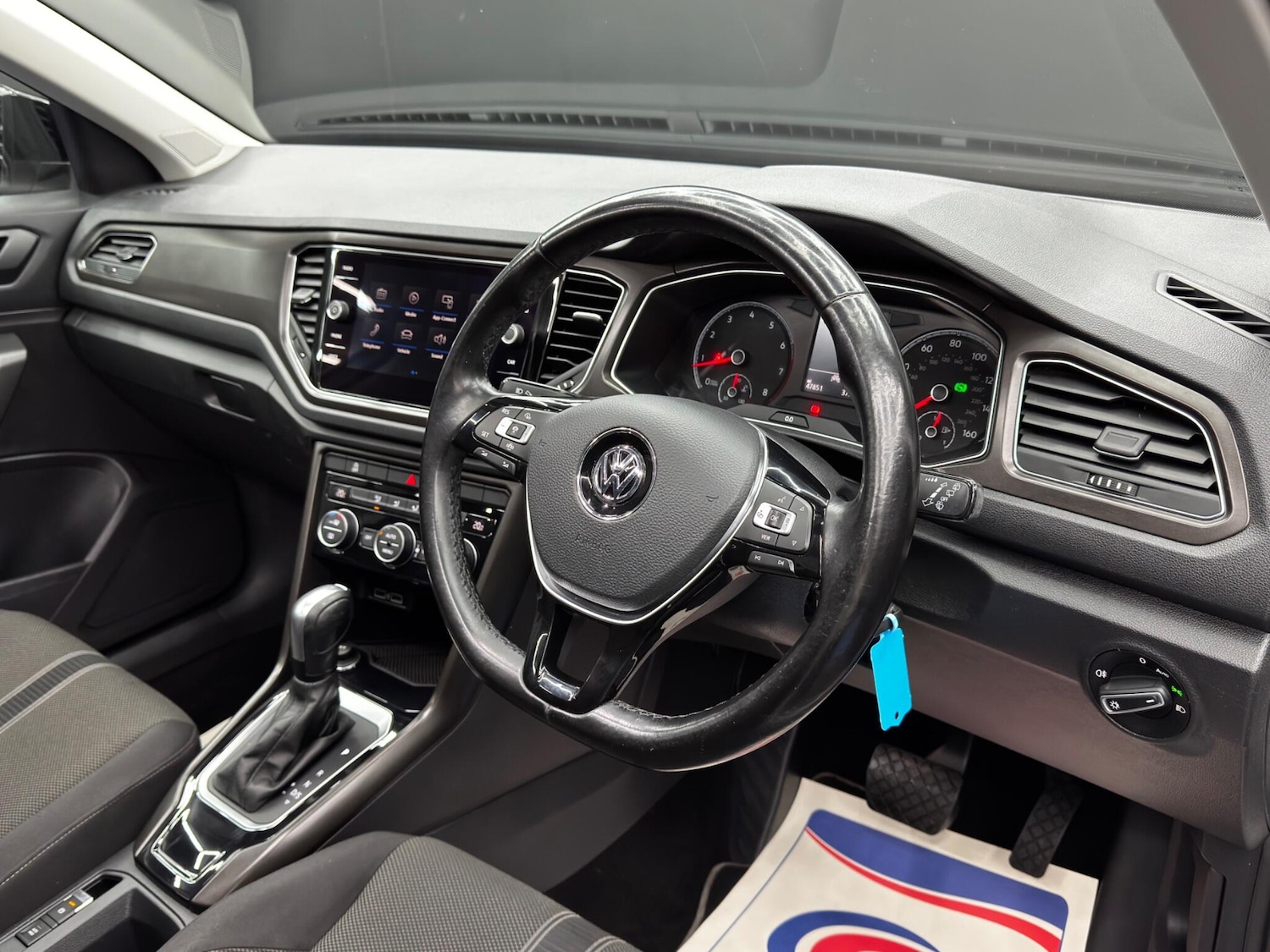 Used Volkswagen T-Roc 2019 for sale - 76441159: Photo 9