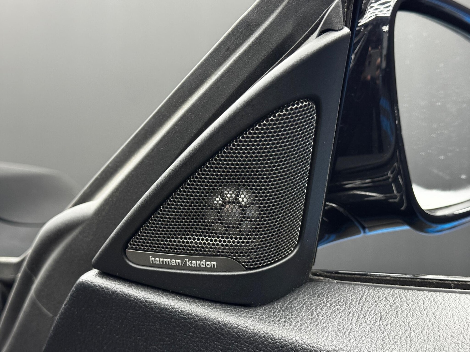 Used BMW 4 Series 2017 for sale - 77021247: Photo 44