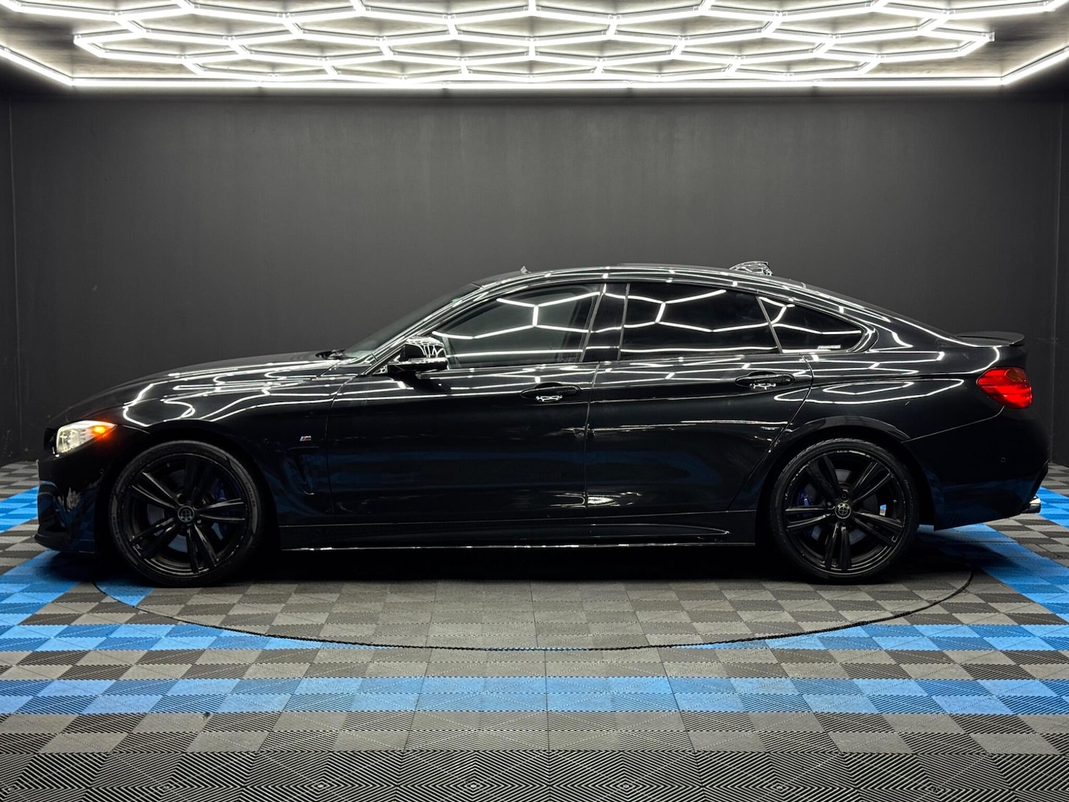 Used BMW 4 Series 2017 for sale - 77021247: Photo 8