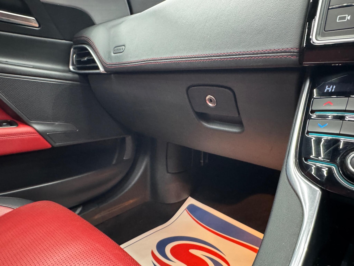 Used Jaguar XE for sale - 77237853: Photo 33