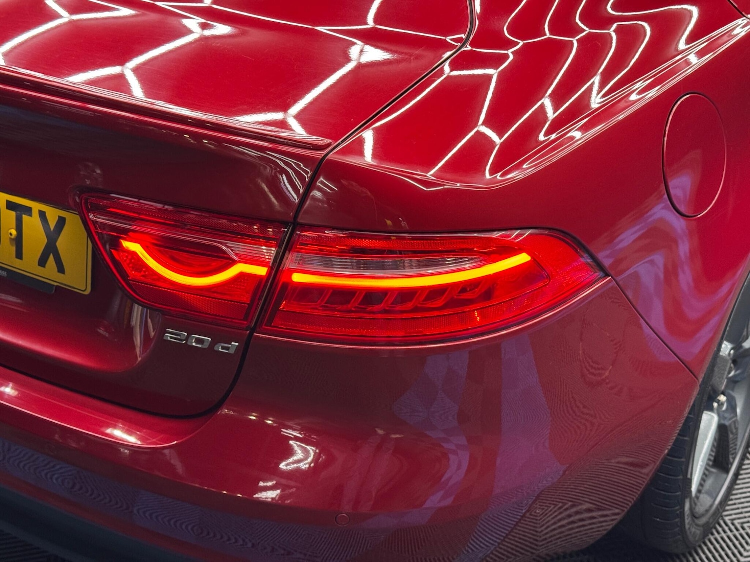 Used Jaguar XE for sale - 77237853: Photo 41