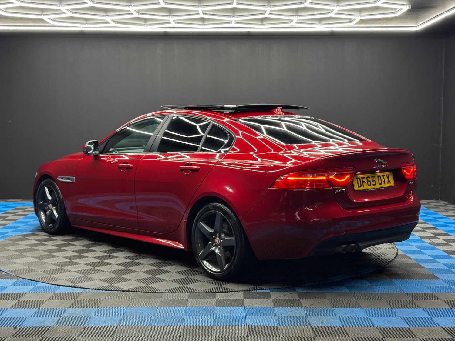 Used Jaguar XE for sale - 77237853: Photo 7