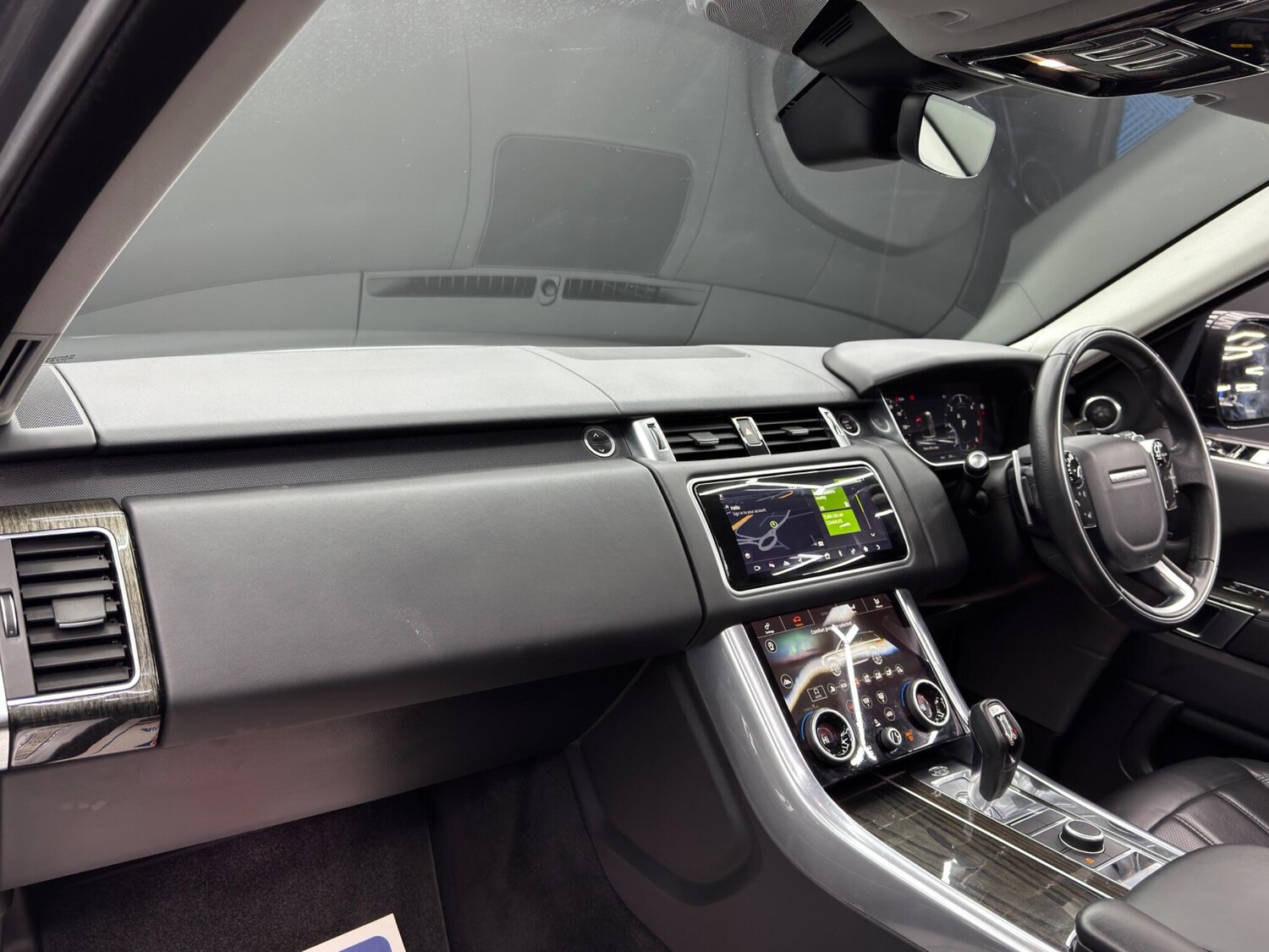 Used Land Rover Range Rover Sport 2018 for sale - 77586227: Photo 11