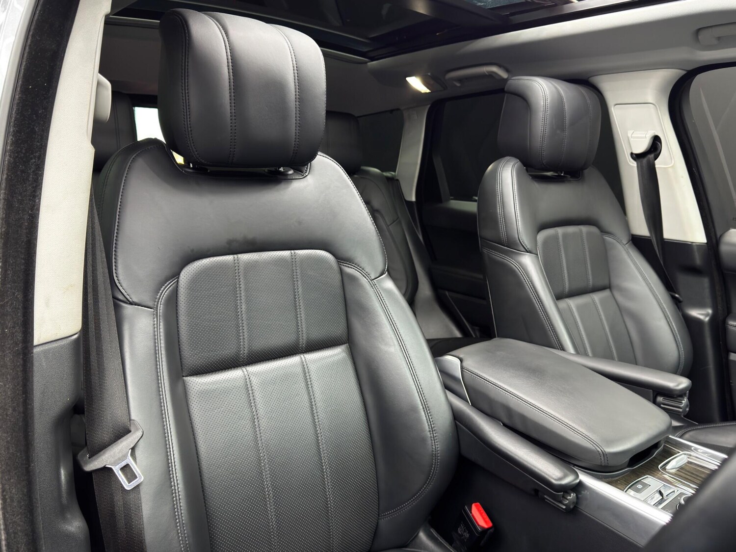 Used Land Rover Range Rover Sport 2018 for sale - 77586227: Photo 12