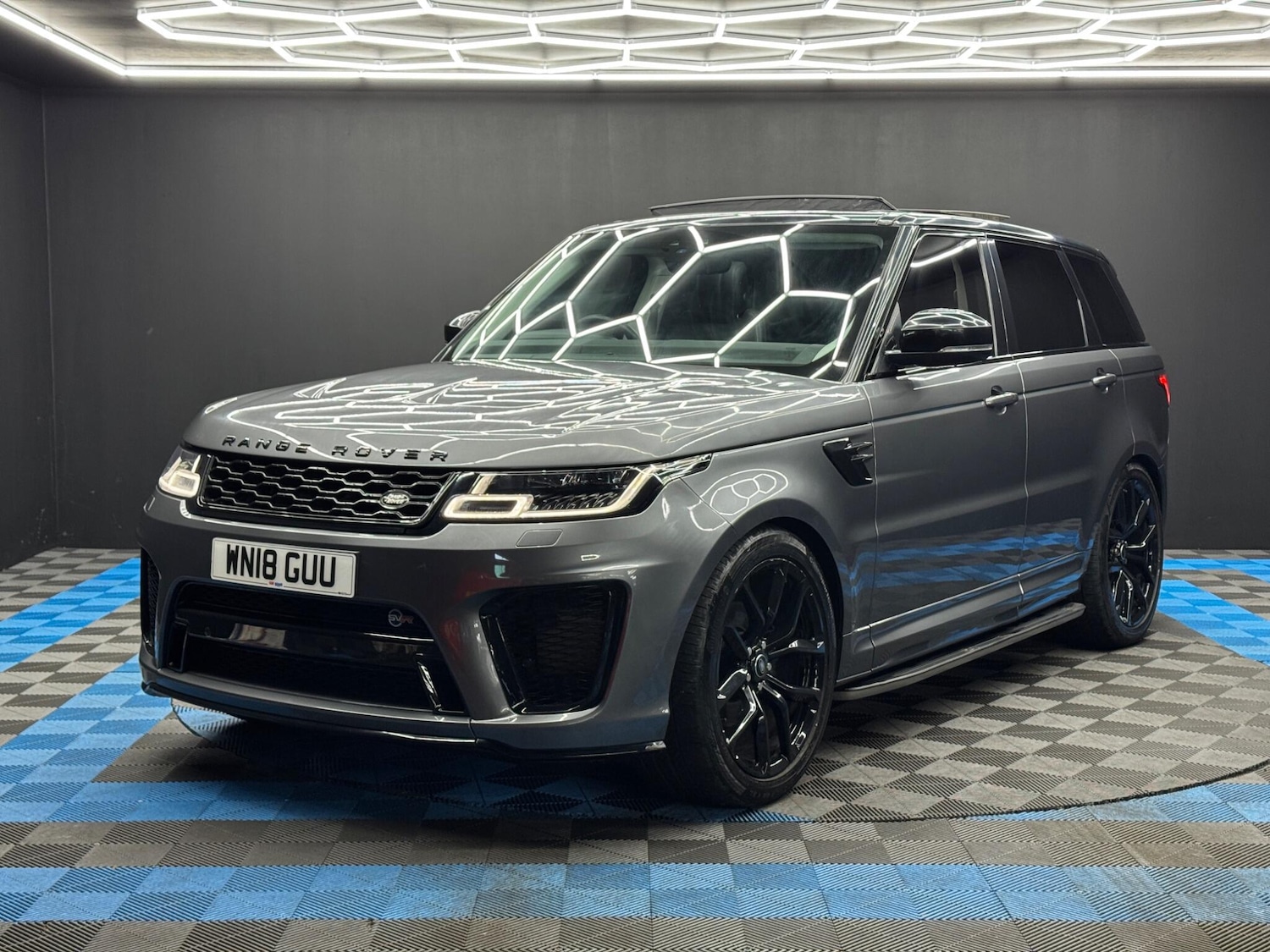 Used Land Rover Range Rover Sport 2018 for sale - 77586227: Photo 3