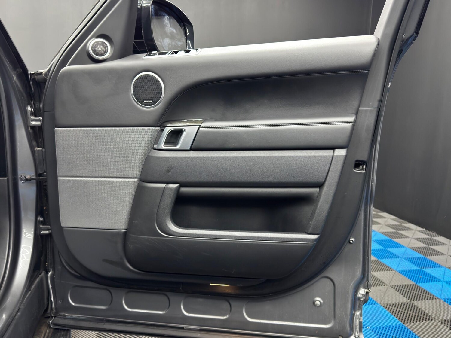 Used Land Rover Range Rover Sport 2018 for sale - 77586227: Photo 48