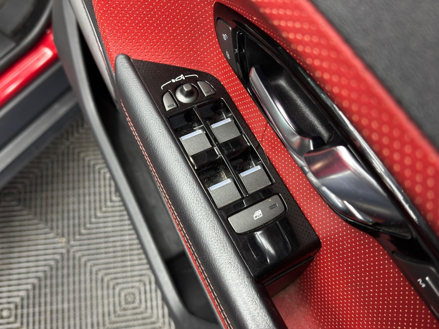 Used Land Rover Range Rover Evoque for sale - 77238265: Photo 43