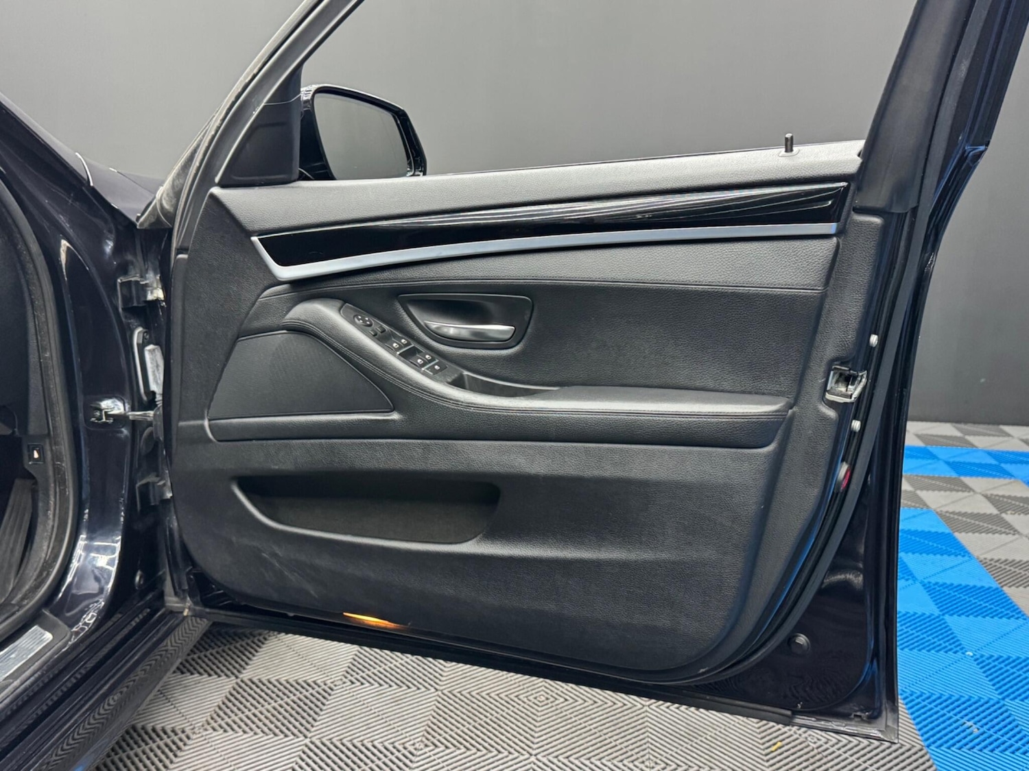 Vehicle 36
