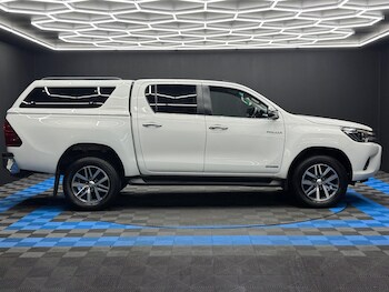 Used Toyota Hilux 2020 for sale - 78404378: Photo