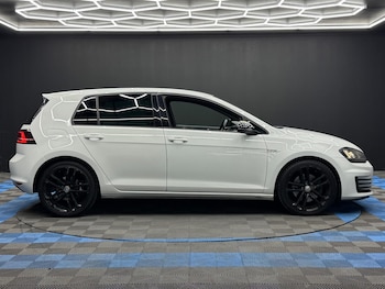 Used Volkswagen Golf 2014 for sale - 75563096: Photo