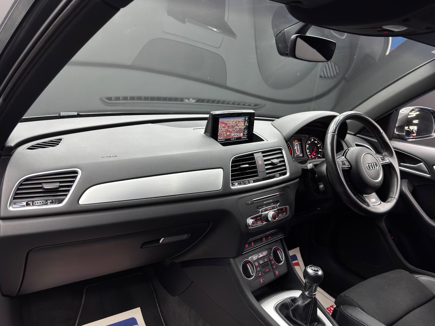 Used Audi Q3 2016 for sale - 76446561: Photo 11