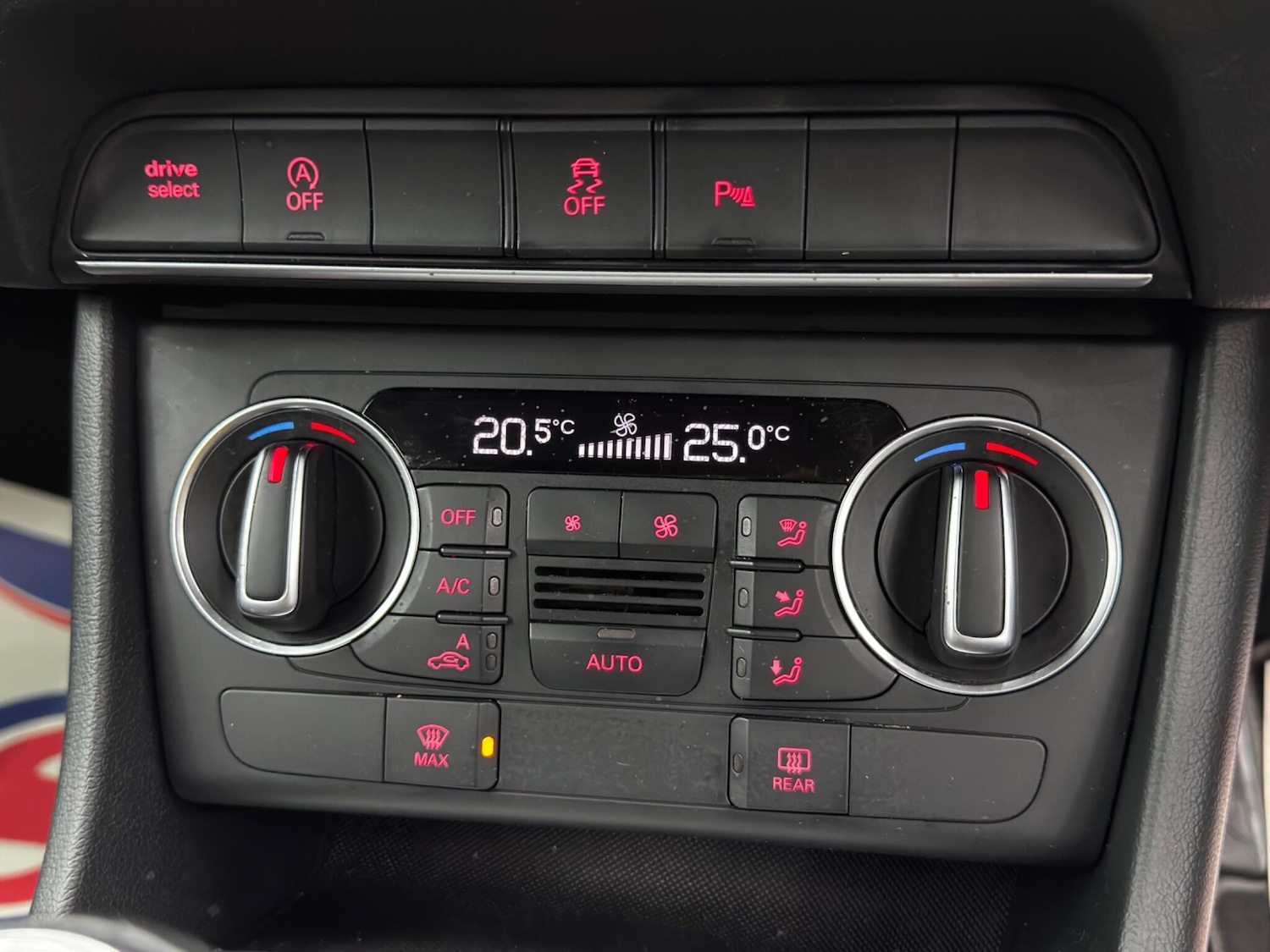 Used Audi Q3 2016 for sale - 76446561: Photo 27