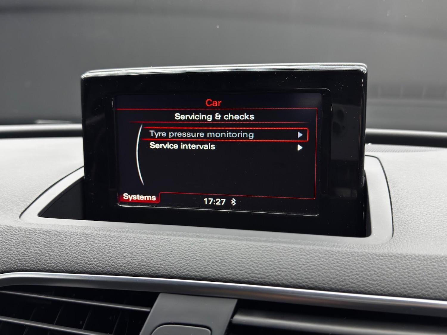 Used Audi Q3 2016 for sale - 76446561: Photo 36