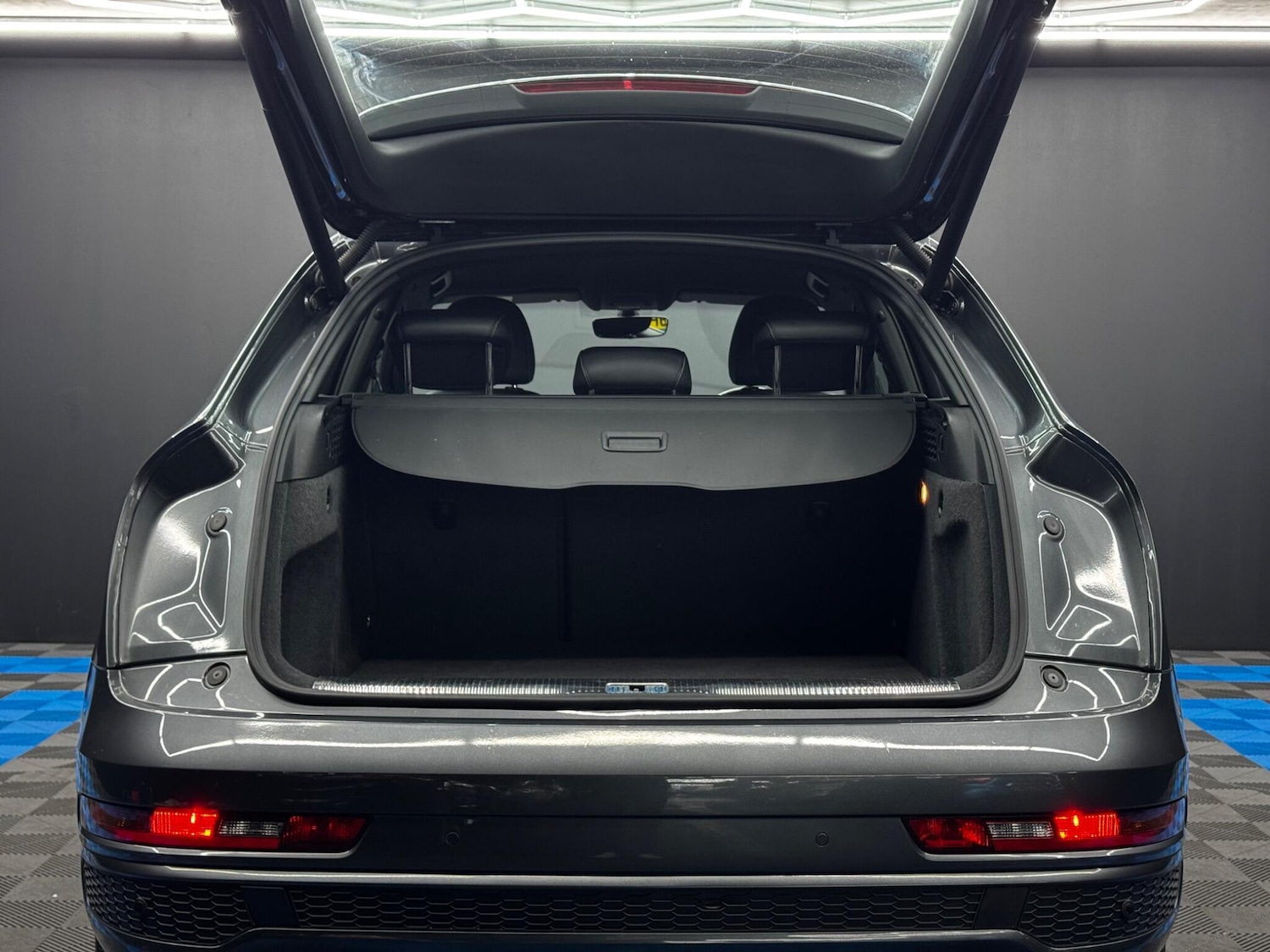 Used Audi Q3 2016 for sale - 76446561: Photo 40