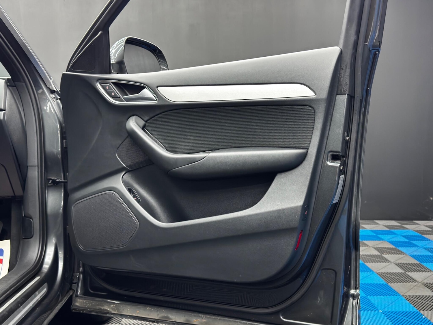 Used Audi Q3 2016 for sale - 76446561: Photo 42