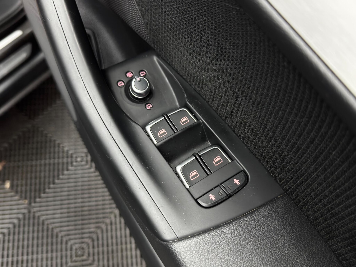 Used Audi Q3 2016 for sale - 76446561: Photo 44