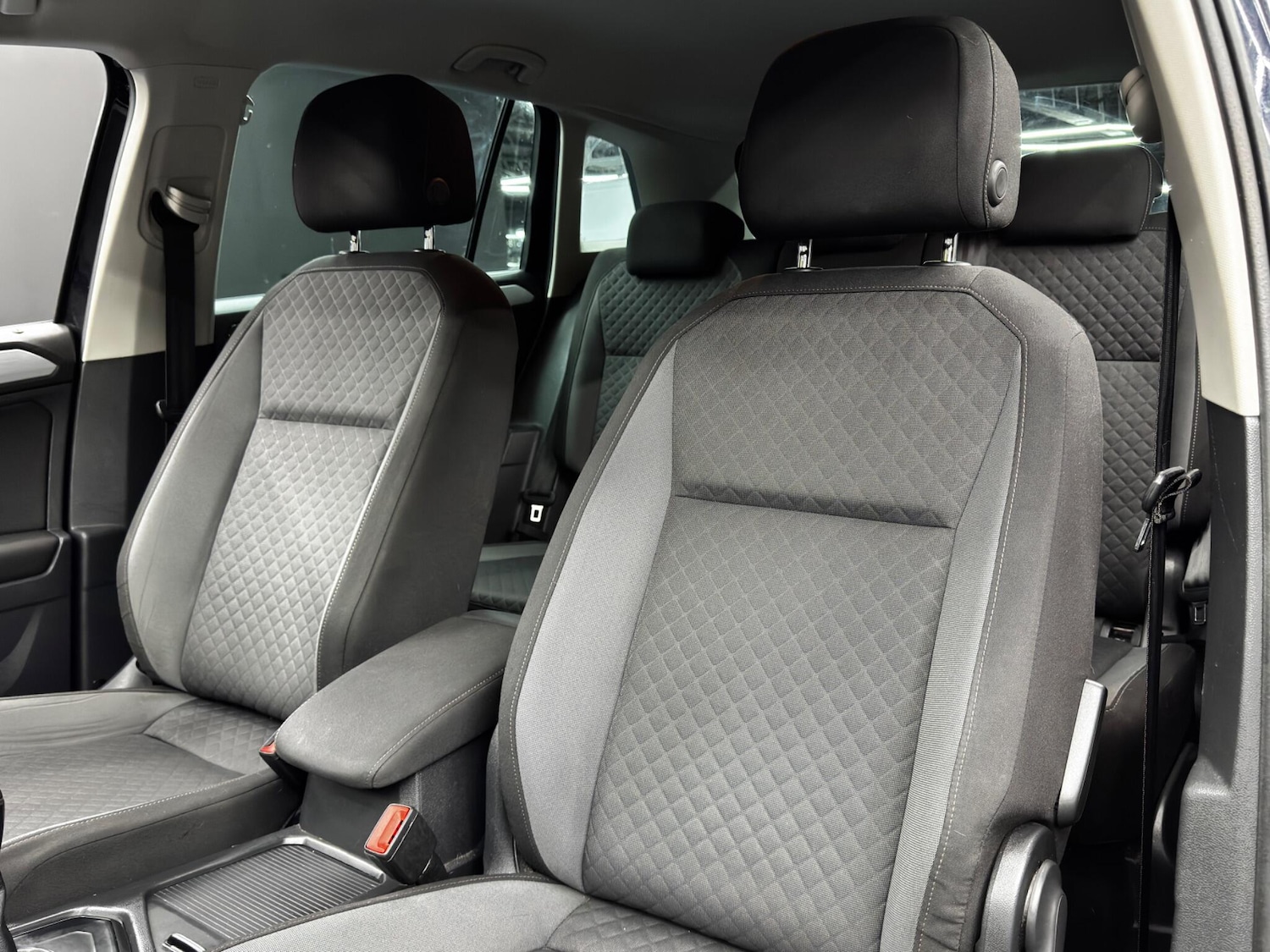 Used Volkswagen Tiguan 2016 for sale - 76865614: Photo 14