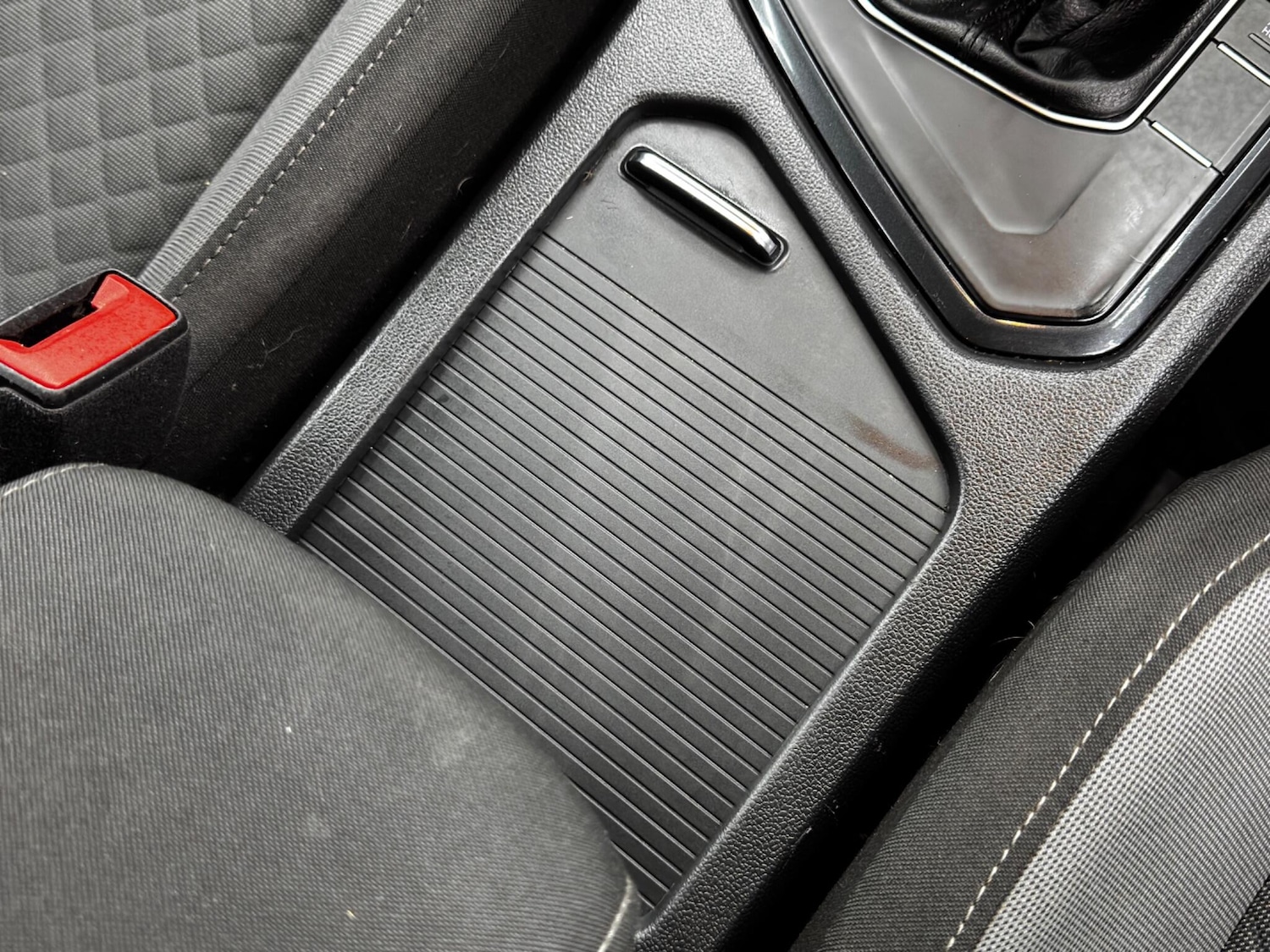 Used Volkswagen Tiguan 2016 for sale - 76865614: Photo 24