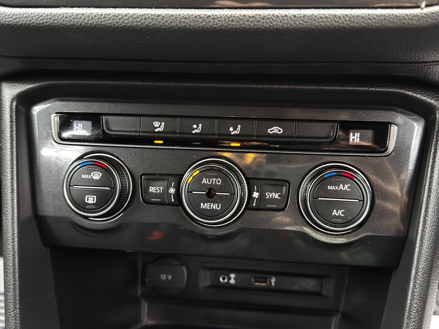 Used Volkswagen Tiguan 2016 for sale - 76865614: Photo 28