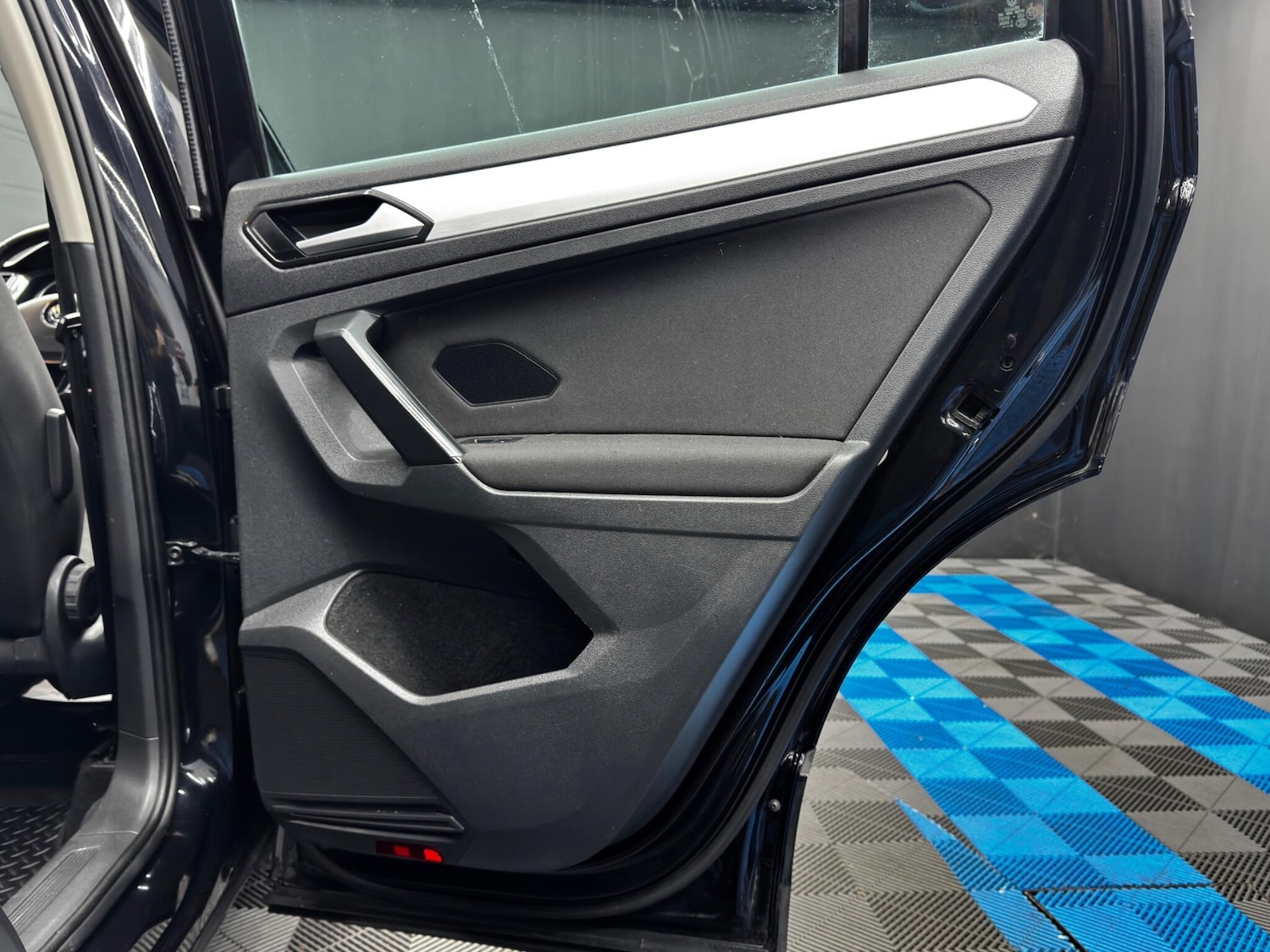 Used Volkswagen Tiguan 2016 for sale - 76865614: Photo 42