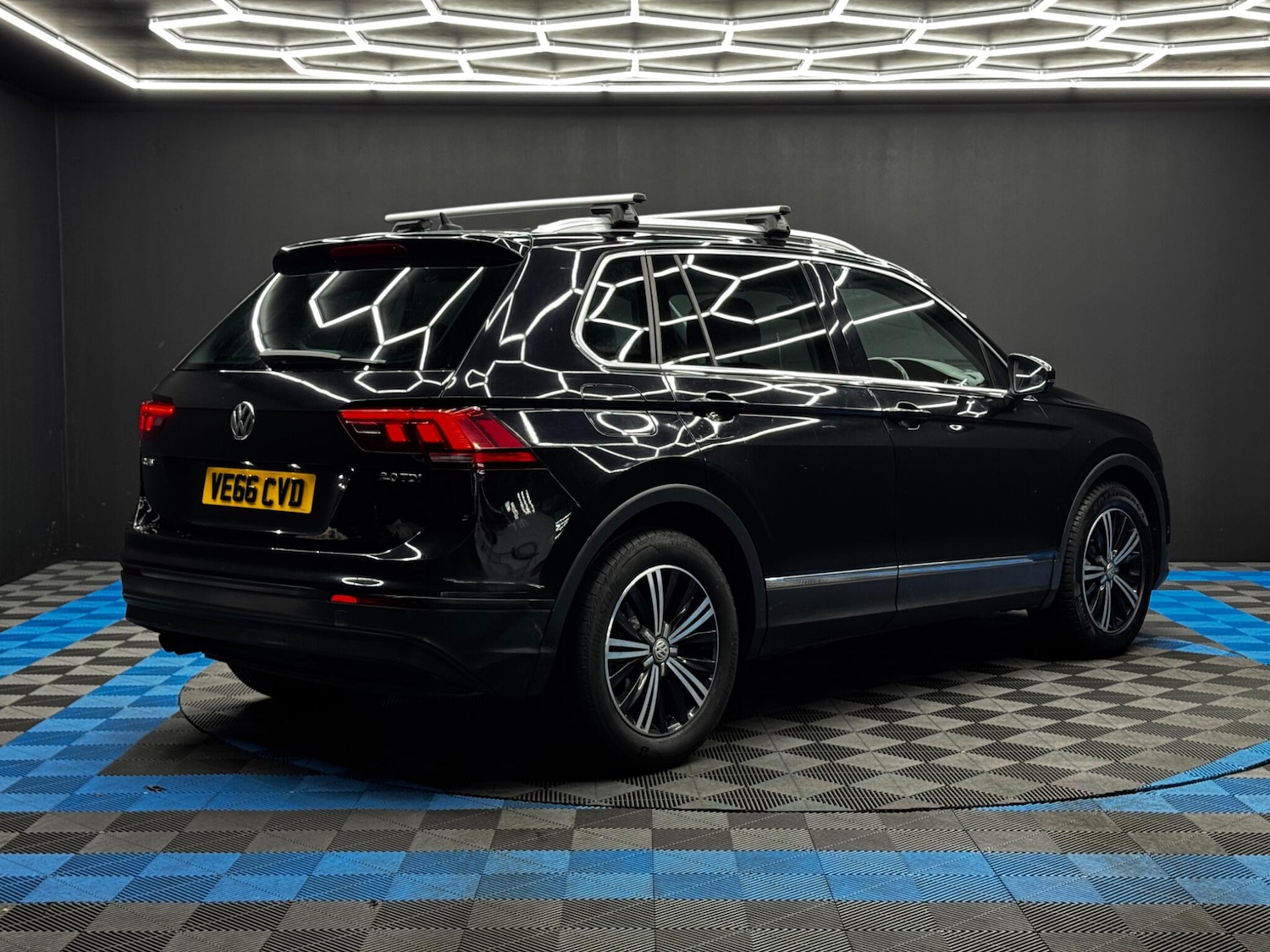 Used Volkswagen Tiguan 2016 for sale - 76865614: Photo 5