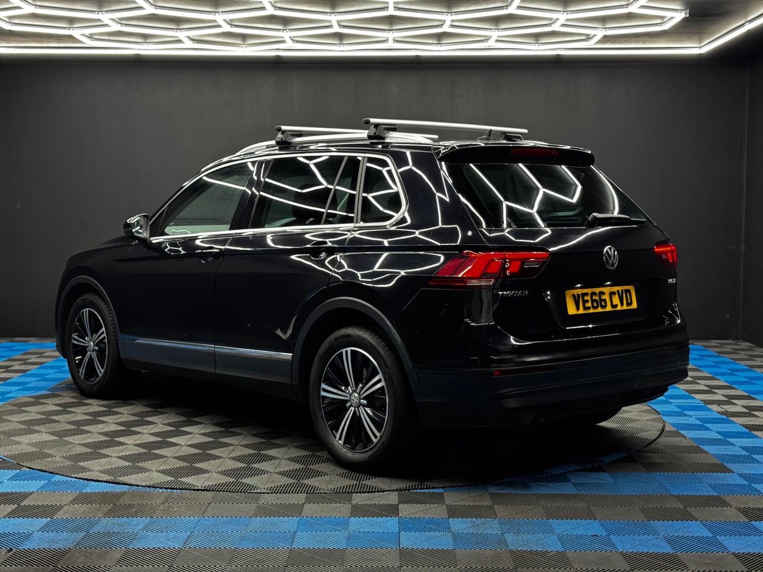 Used Volkswagen Tiguan 2016 for sale - 76865614: Photo 7