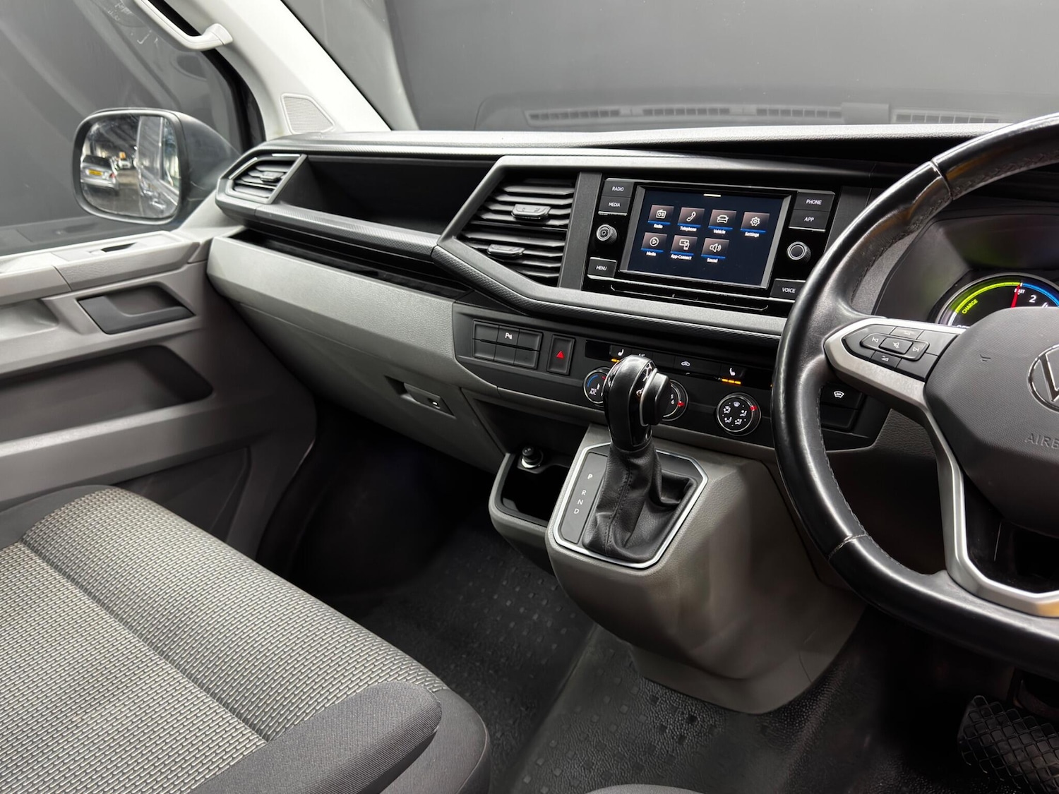 Used Volkswagen Transporter for sale - 77016952: Photo 19