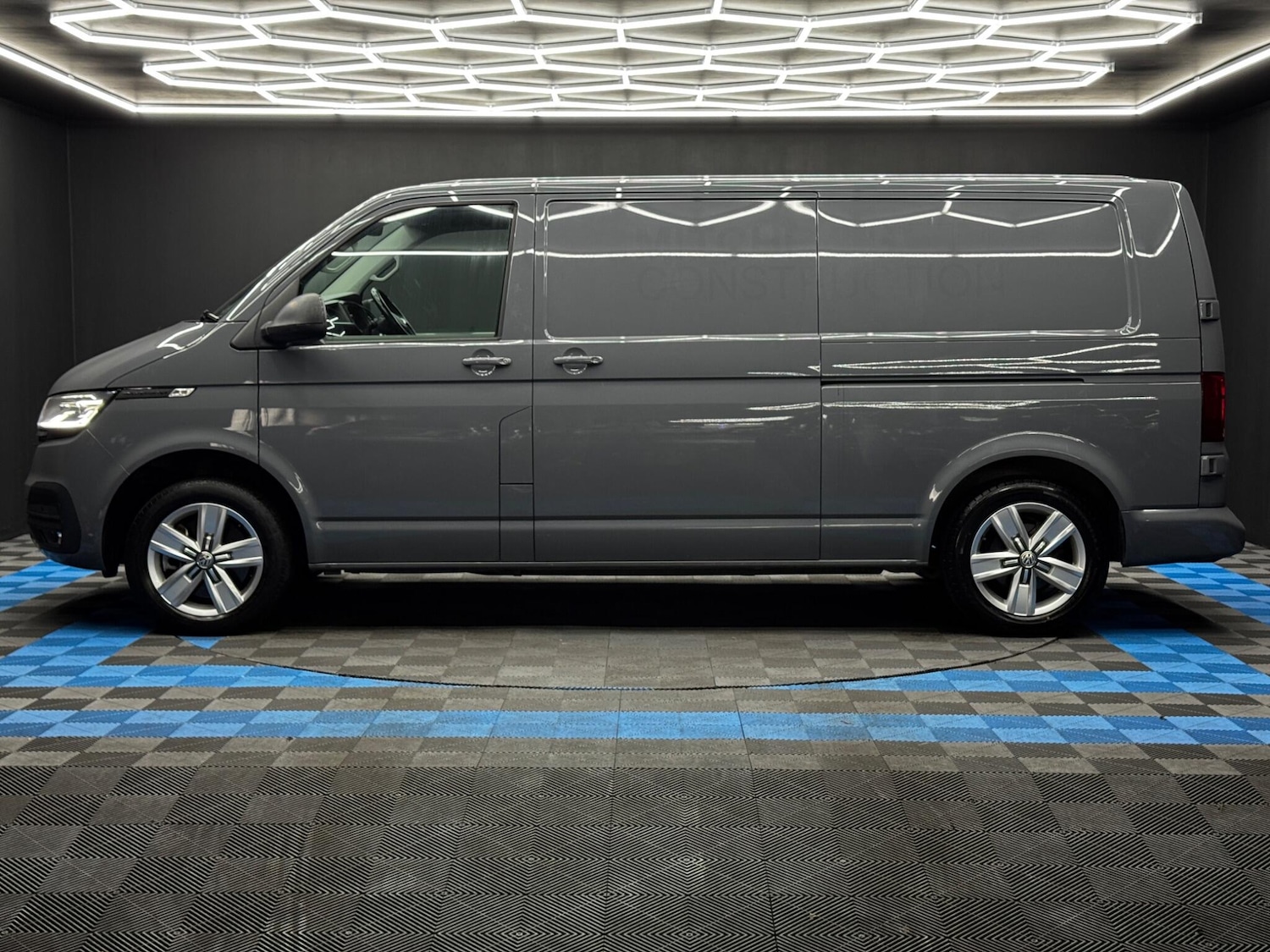 Used Volkswagen Transporter for sale - 77016952: Photo 8