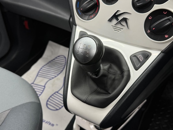 Used Ford Ka 2015 for sale - 76259323: Photo 25