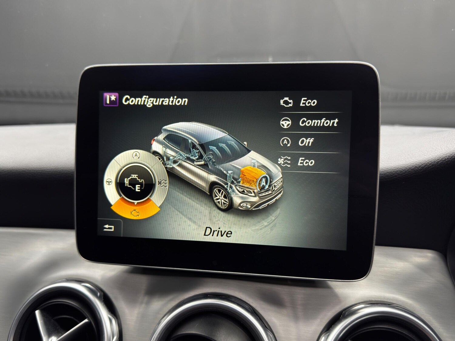 Used Mercedes-Benz GLA for sale - 77940780: Photo 33