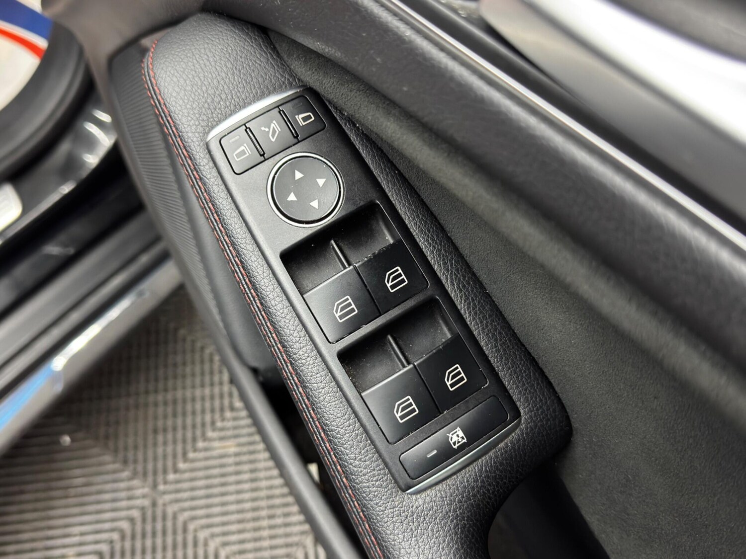 Used Mercedes-Benz GLA for sale - 77940780: Photo 41