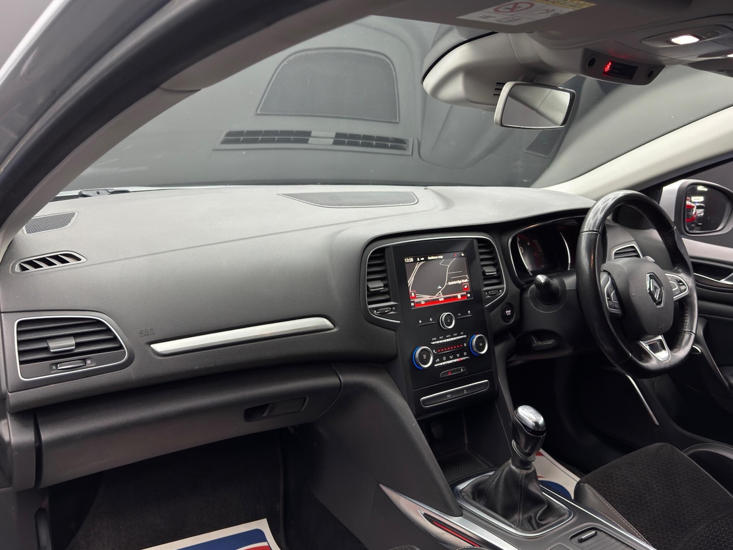 Used Renault Megane 2016 for sale - 77439743: Photo 11