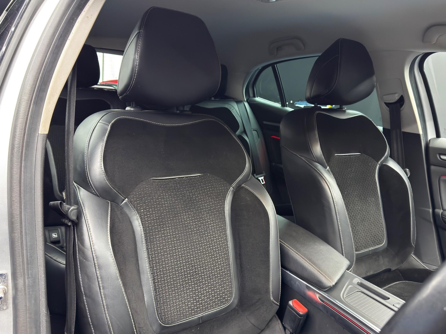 Used Renault Megane 2016 for sale - 77439743: Photo 12