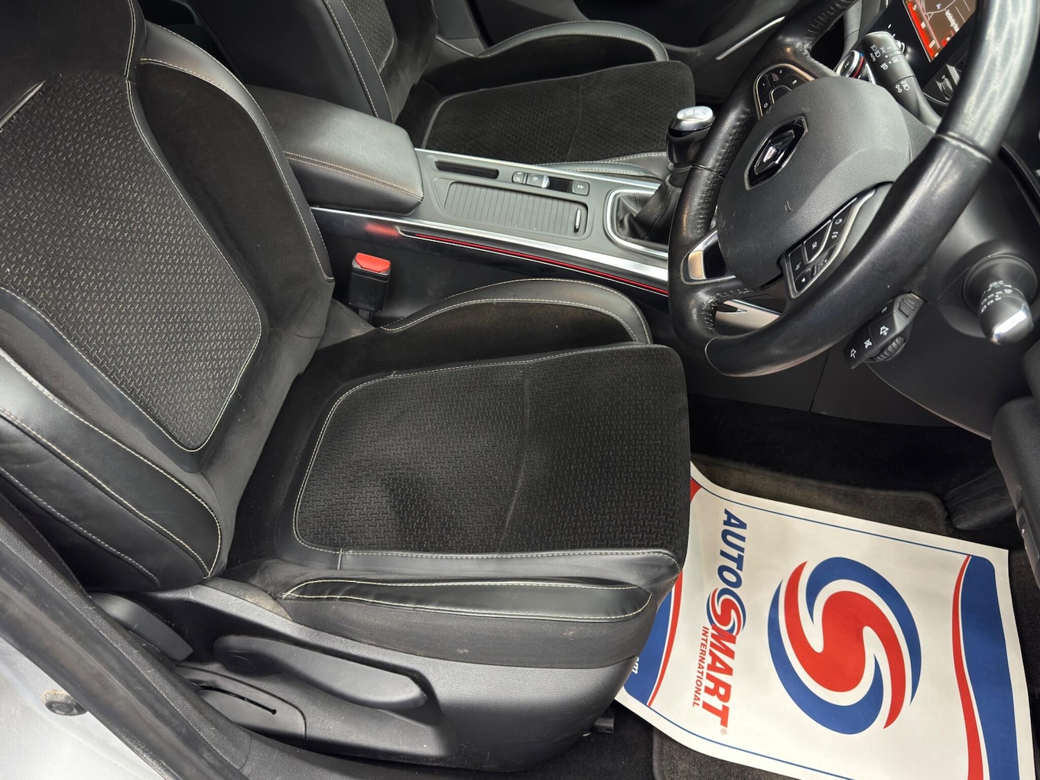 Used Renault Megane 2016 for sale - 77439743: Photo 13