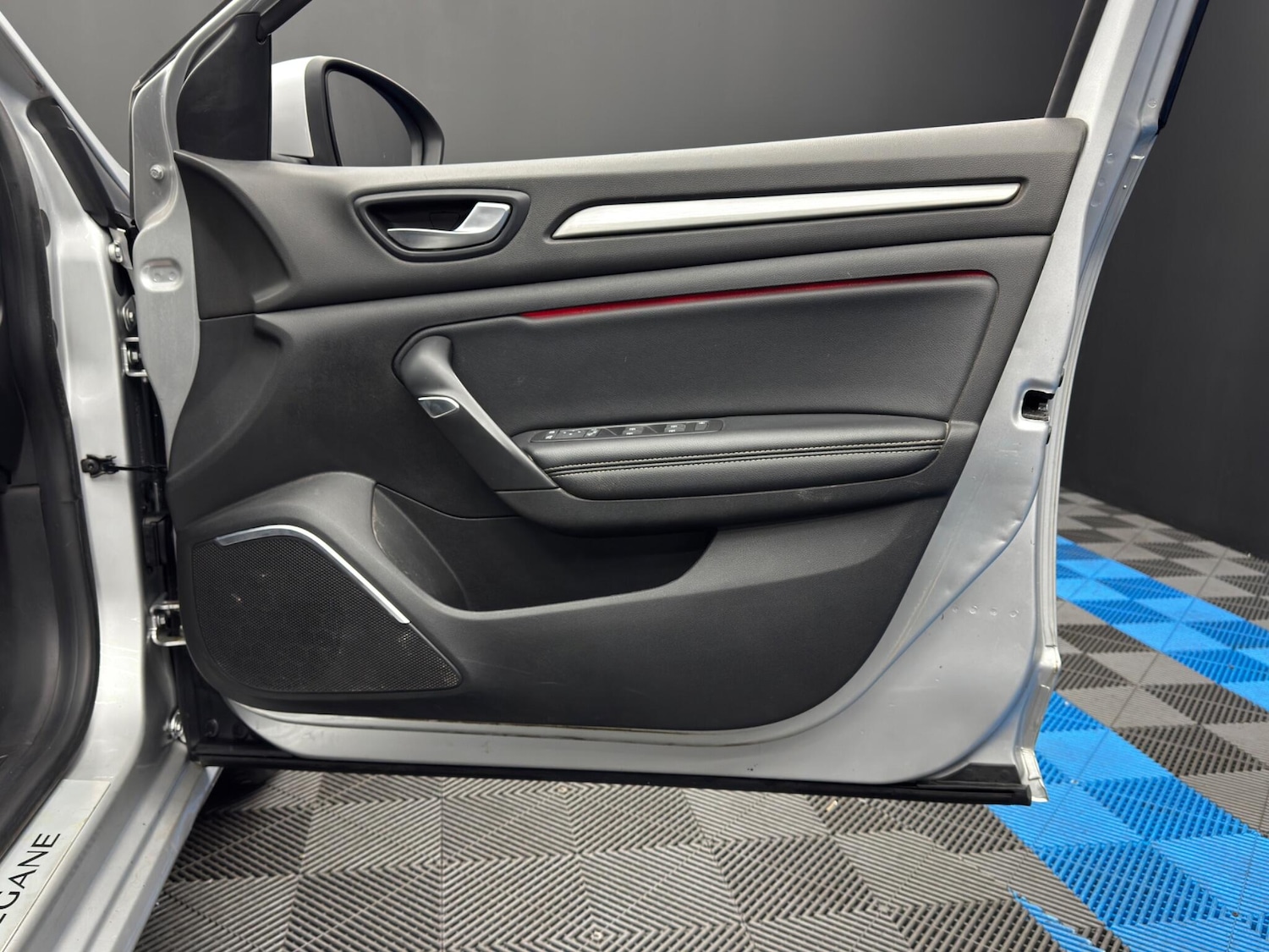 Used Renault Megane 2016 for sale - 77439743: Photo 41