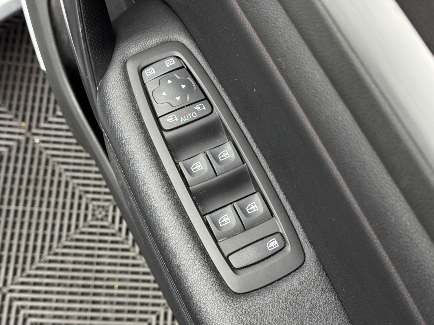 Used Renault Megane 2016 for sale - 77439743: Photo 42