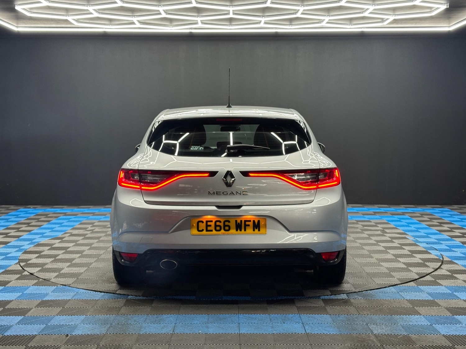 Used Renault Megane 2016 for sale - 77439743: Photo 6