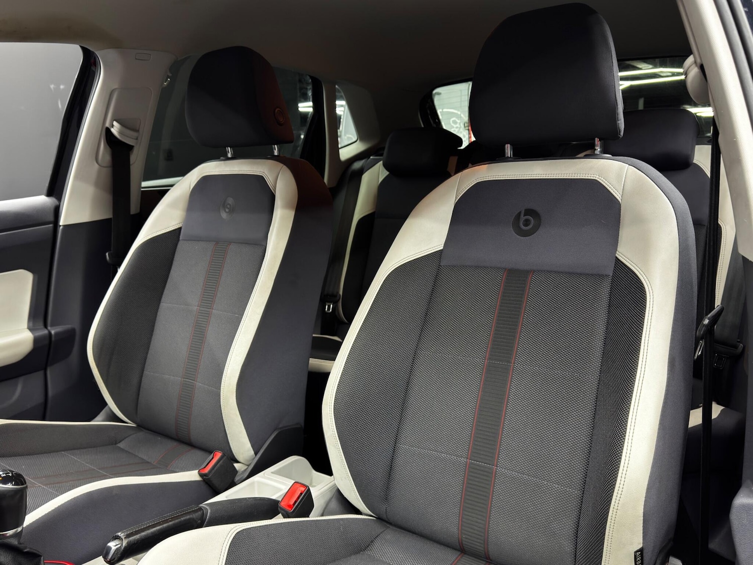 Used Volkswagen Polo 2019 for sale - 76689368: Photo 14