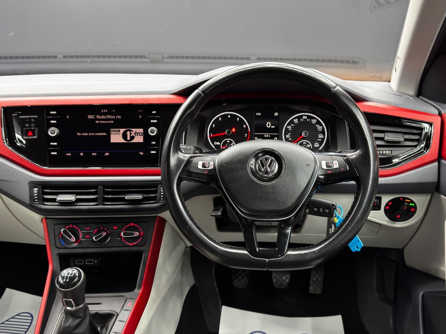 Used Volkswagen Polo 2019 for sale - 76689368: Photo 17