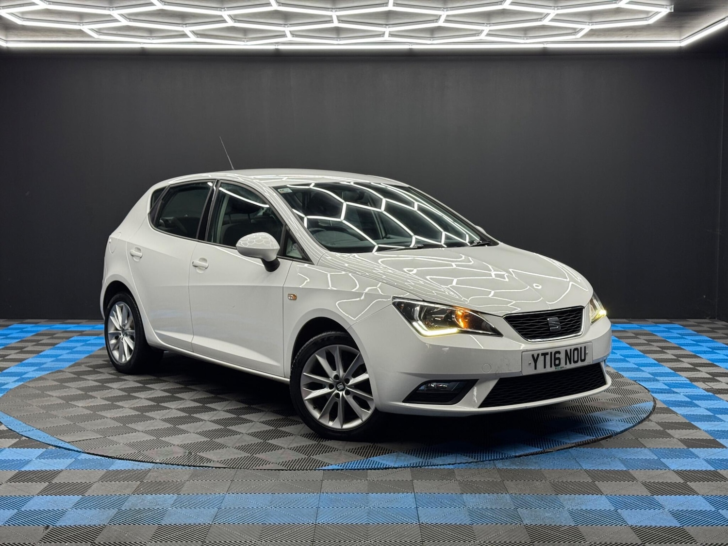 Used SEAT Ibiza 2016 for sale - 77386794: Photo 1