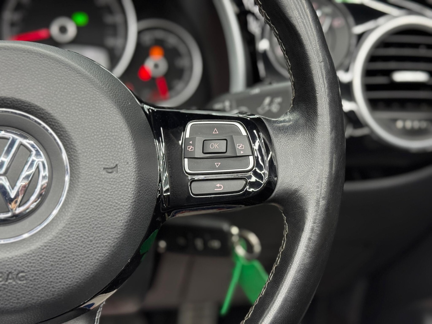 Used Volkswagen Beetle 2017 for sale - 77537259: Photo 20