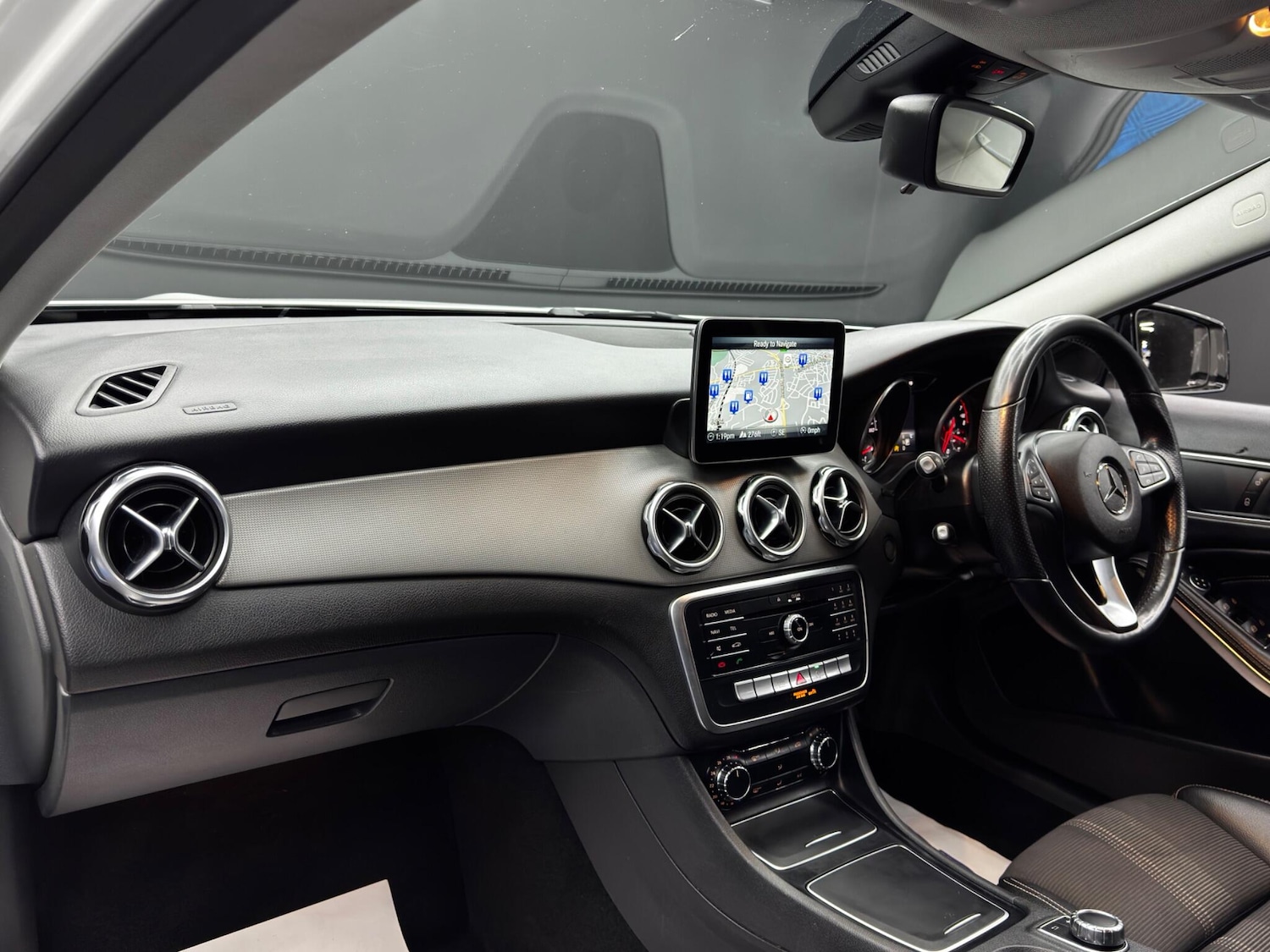 Used Mercedes-Benz GLA 2019 for sale - 76377442: Photo 11