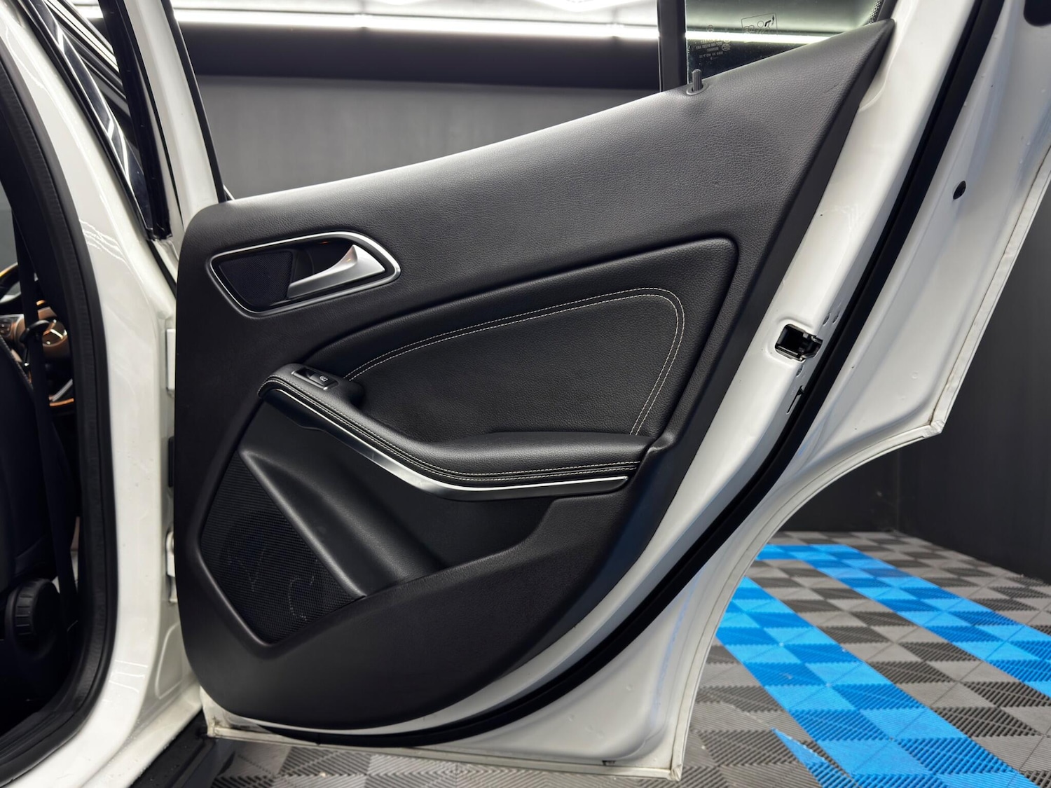 Used Mercedes-Benz GLA 2019 for sale - 76377442: Photo 39