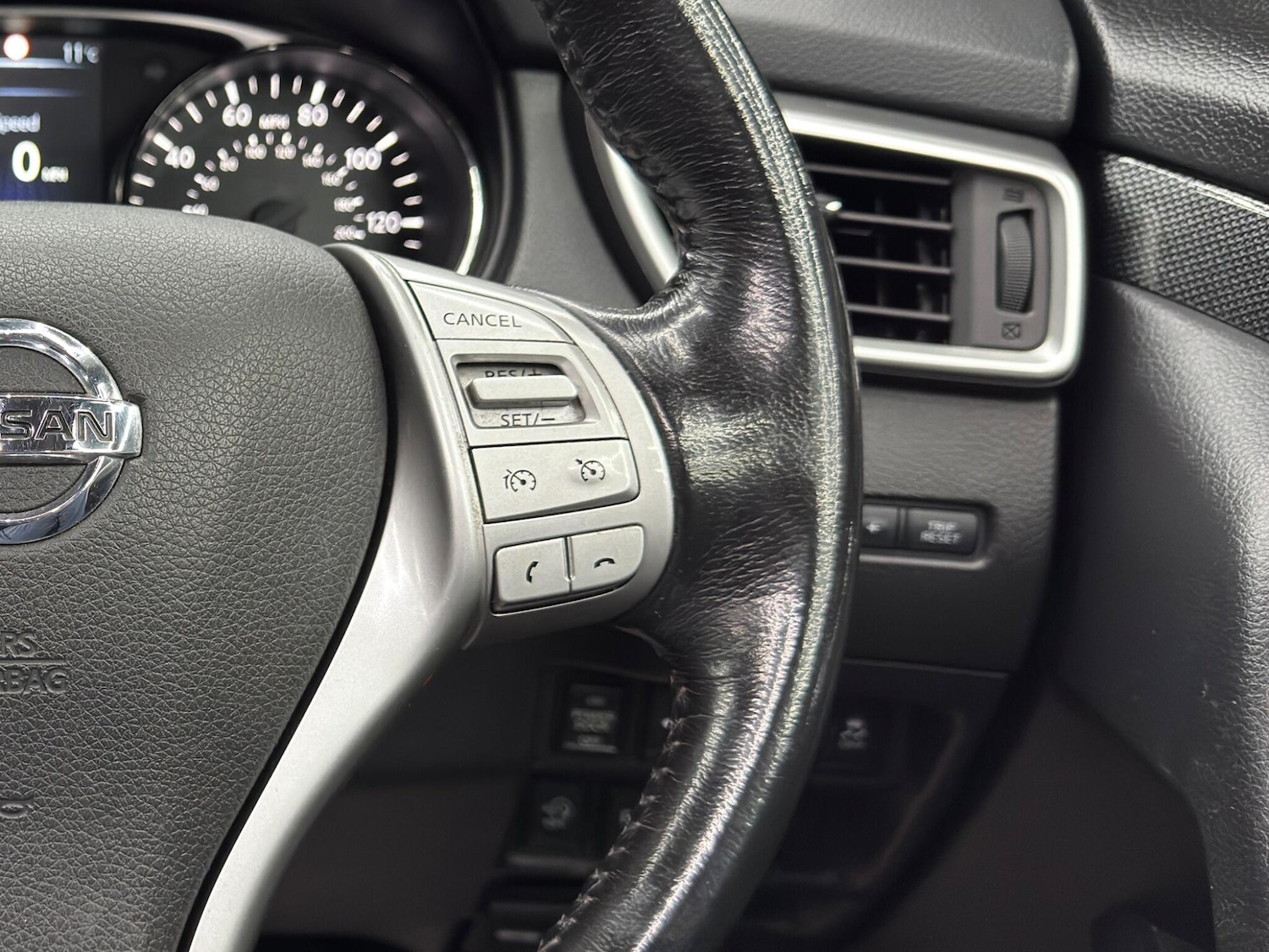 Used Nissan X-Trail 2017 for sale - 78100692: Photo 22