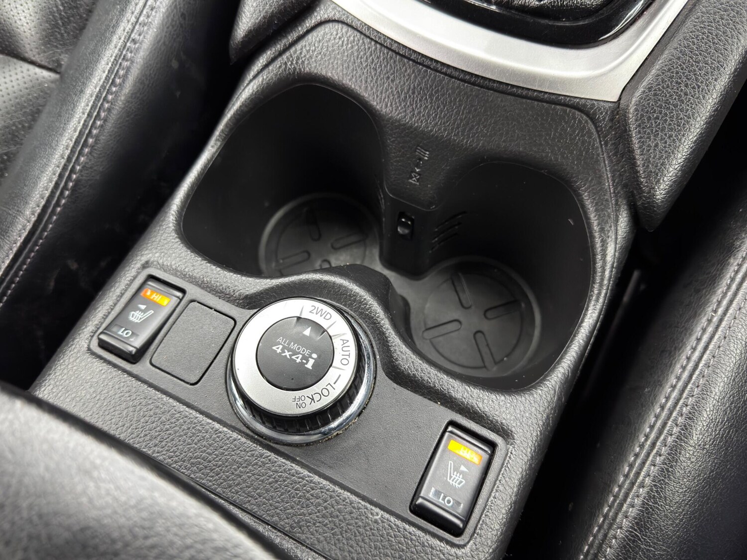 Used Nissan X-Trail 2017 for sale - 78100692: Photo 25