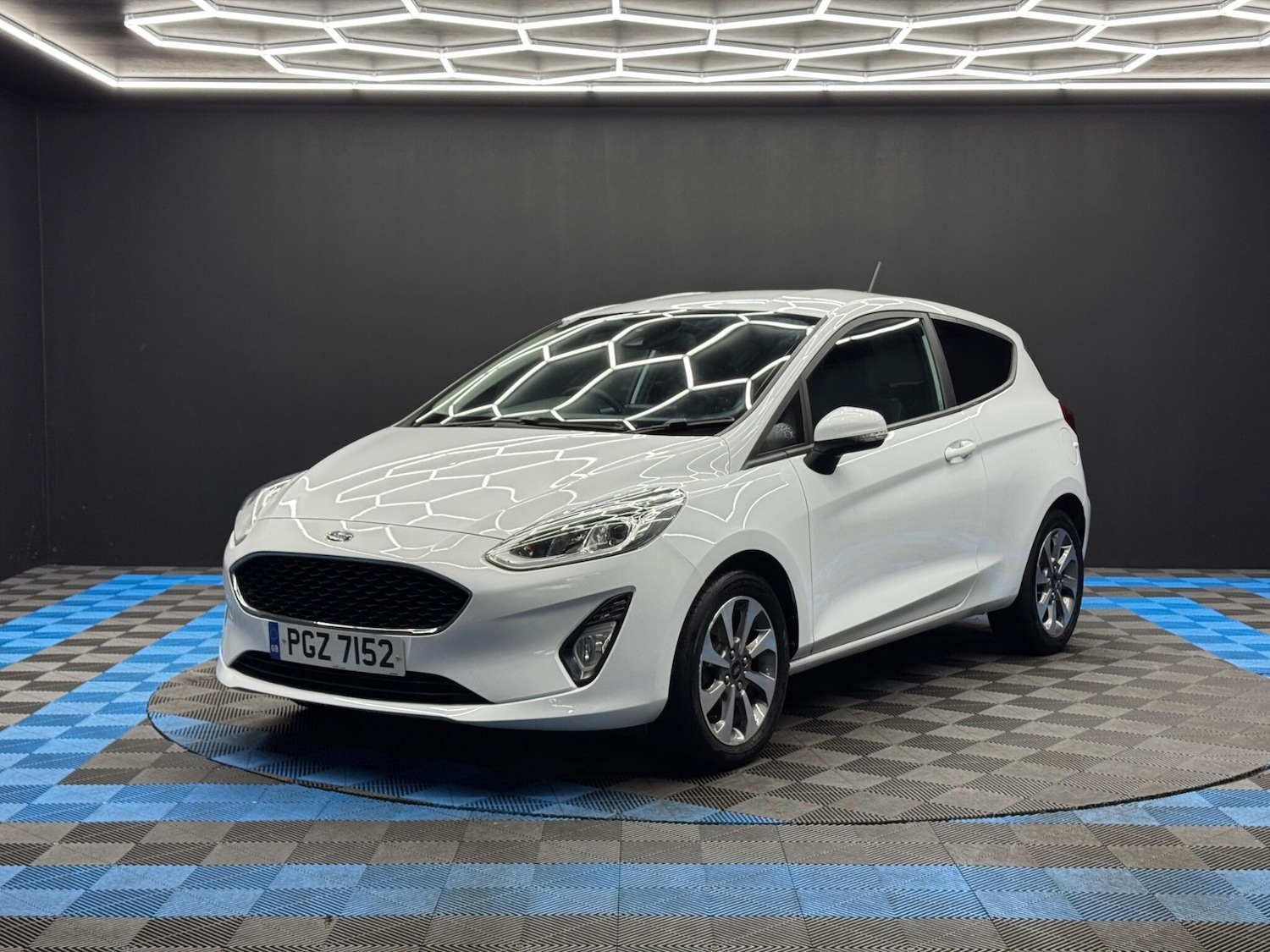 Used Ford Fiesta 2020 for sale - 77142926: Photo 3