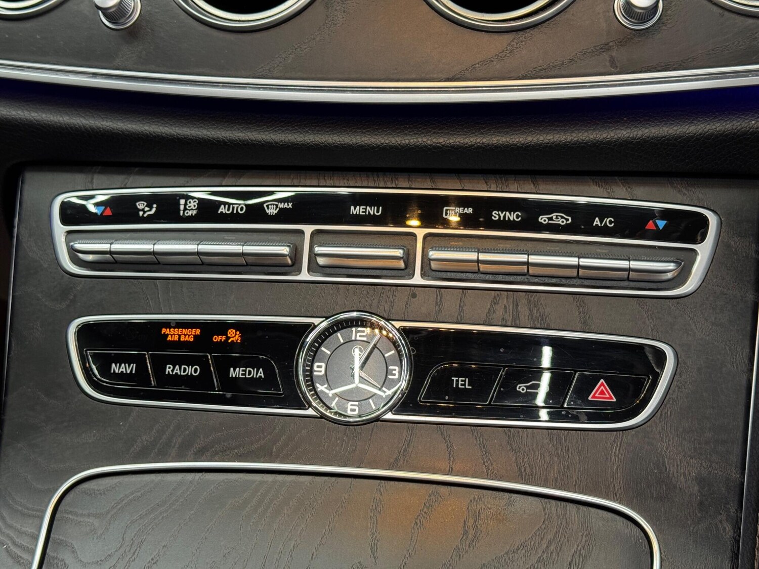 Used Mercedes-Benz E Class 2020 for sale - 77468405: Photo 26